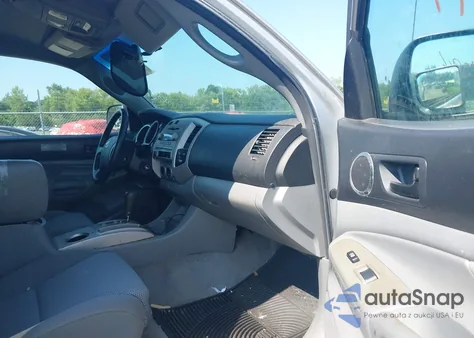 2008 Toyota Tacoma Base V6 из США, поврежденный, VIN 5TEUU42N68Z513089